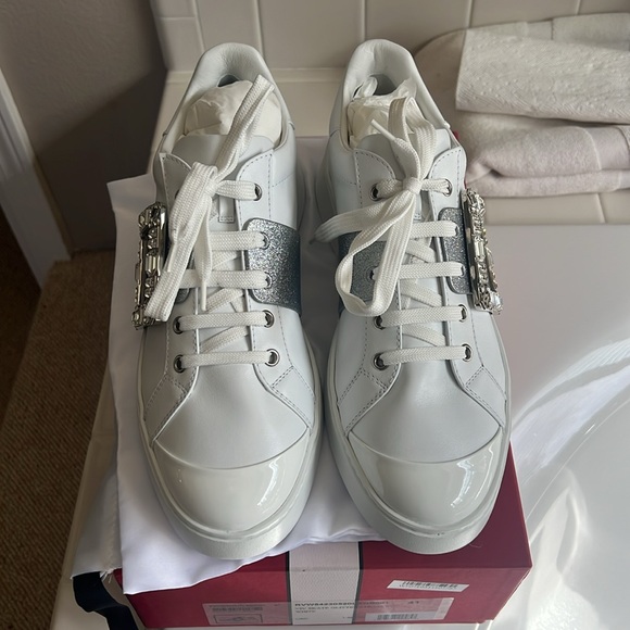 Brand New! Roger Vivier Viv' Skate Strass Buckle White Leather Sneakers EU 41 - Picture 6 of 14